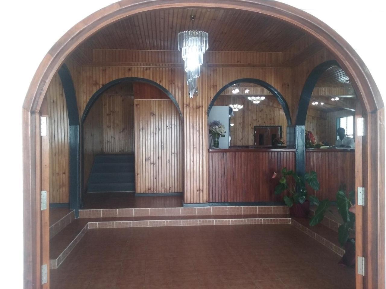 Mcroyal Hotel Mount Hagen Exterior foto