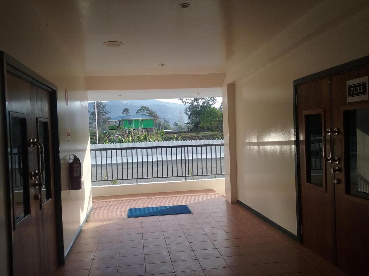 Mcroyal Hotel Mount Hagen Exterior foto