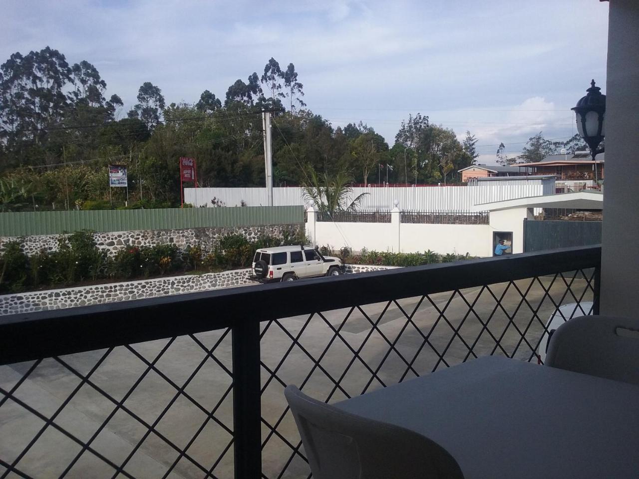 Mcroyal Hotel Mount Hagen Zimmer foto